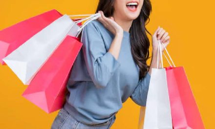 Zara vs Uniqlo: Siapa Penggerak Fast Fashion?