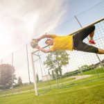 Kiper Terbaik Dan Teknik Menyelamatkan Bola Yang Efektif