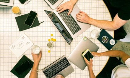 Tren Berita Digital: Perubahan Masyarakat Mengakses Informasi