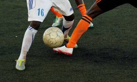 Revolusi Sepak Bola Modern: Dari Lapangan Ke Analisis Digital