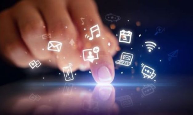 Perkembangan Internet Cepat Dan Dampaknya Bagi Masyarakat