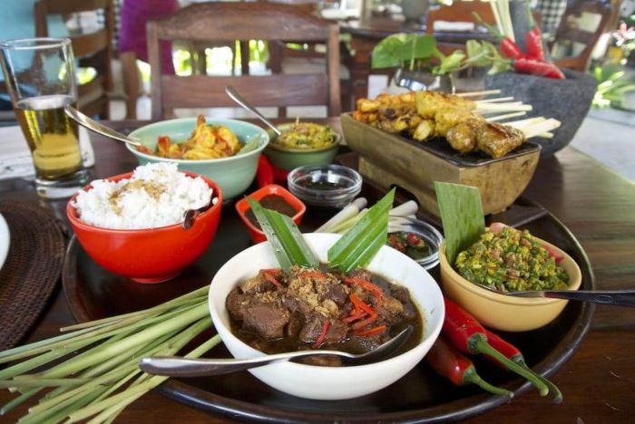 Kuliner Lokal Yang Memiliki Daya Tarik Bagi Wisatawan