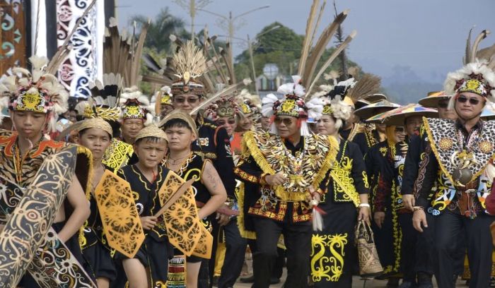Keunikan Tradisi Lokal Yang Tetap Menarik Di Era Modern
