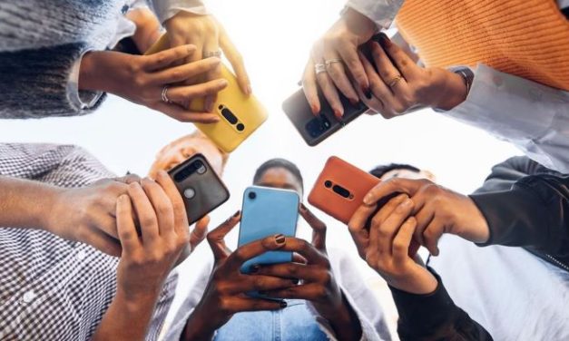 Fenomena Digital Yang Banyak Menarik Perhatian Publik